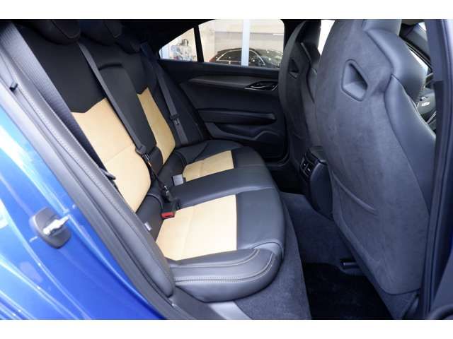 Cadillac ATS 2018-10 2076-19