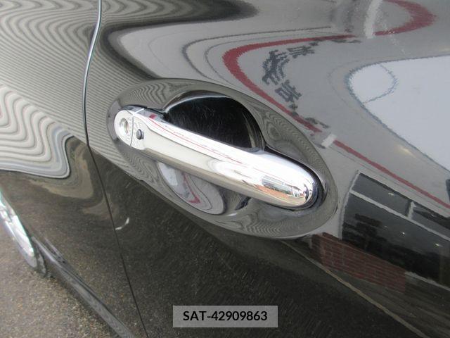 Nissan NOTE 2013-05 238846-8
