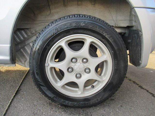 Mitsubishi PAJERO MINI 2006-04 195227-17