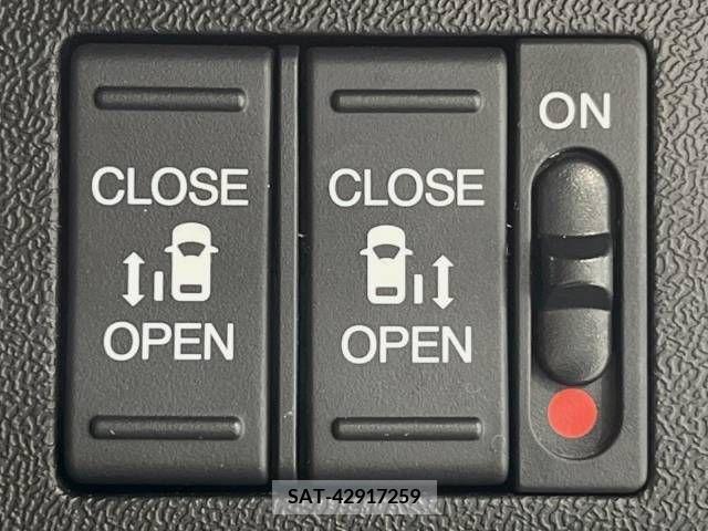 Honda STEP WGN 2015-05 236044-3