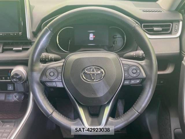 Toyota RAV4 2019-09 340827-8
