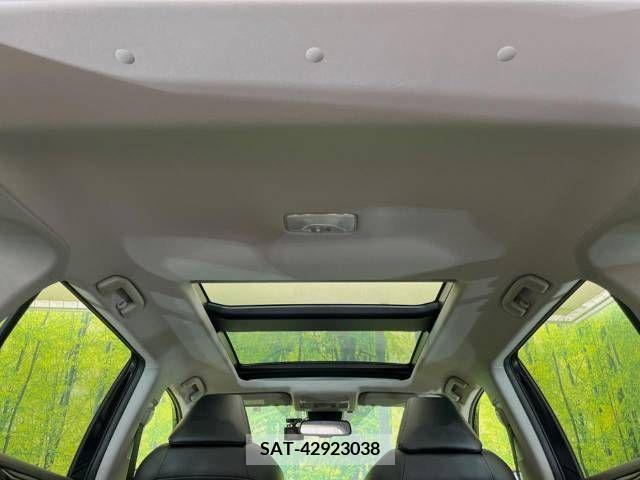 Toyota RAV4 2019-09 340827-2