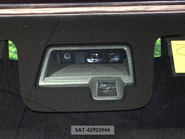 Suzuki SPACIA 2018-02 336796-3