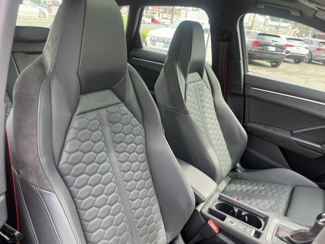 Audi RS Q3 2021-07 10174-16