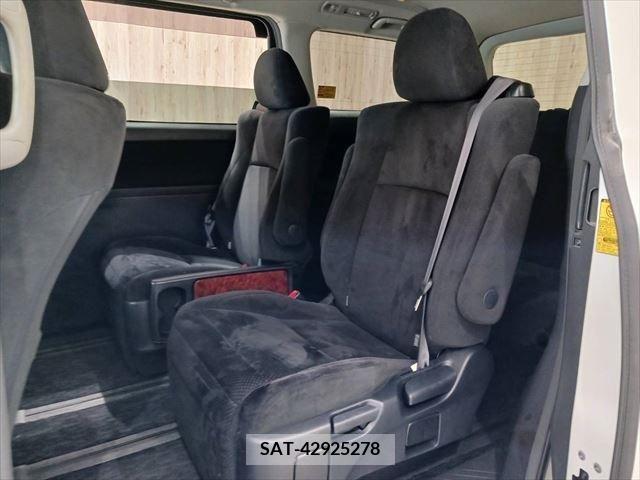 Toyota ALPHARD 2011-01 222028-23