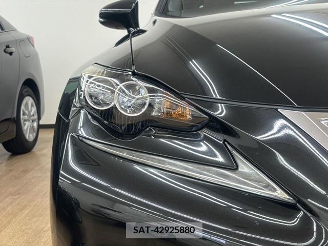 Lexus IS 2014-03 388363-20