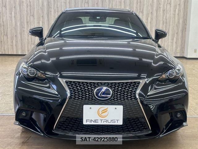 Lexus IS 2014-03 388363-12