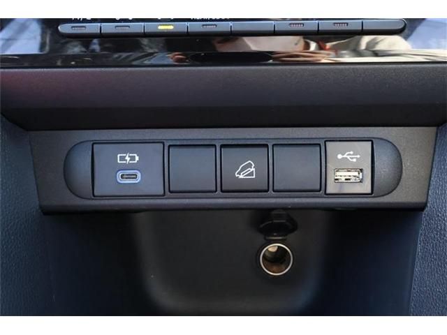 Toyota YARIS CROSS 2023-06 191245-12