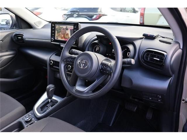Toyota YARIS CROSS 2023-06 191245-6
