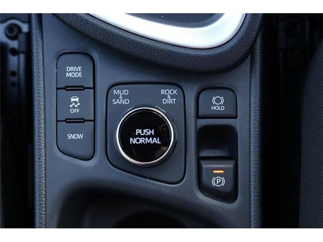Toyota YARIS CROSS 2023-06 191245-10