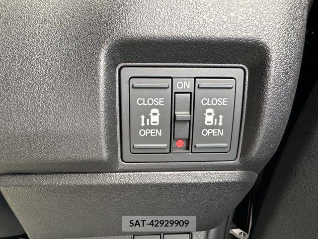 Honda N BOX CUSTOM 2024-04 280068-25