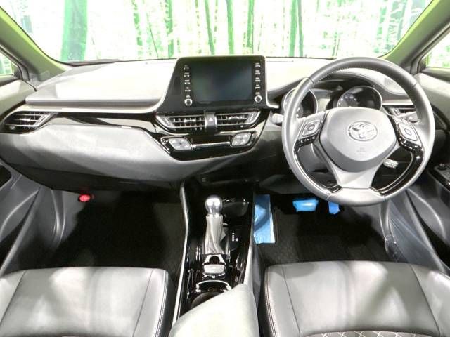 Toyota C-HR 2023-06 182955-1