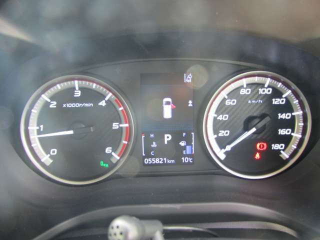 Mitsubishi DELICA D5 2019-03 28284-15