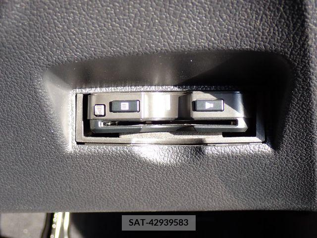 Toyota PRIUS 2018-10 202365-7