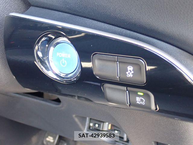 Toyota PRIUS 2018-10 202365-10