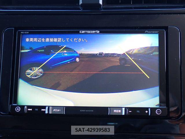 Toyota PRIUS 2018-10 202365-6