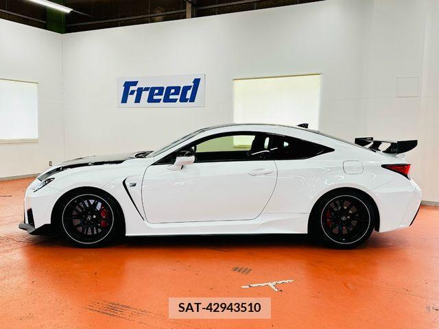 Lexus RC F 2019-05 242931-7