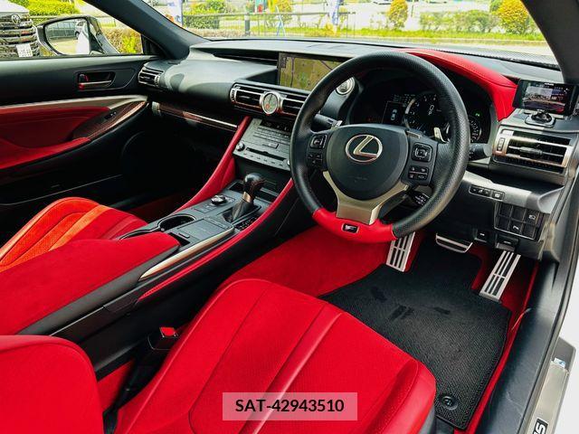 Lexus RC F 2019-05 242931-19