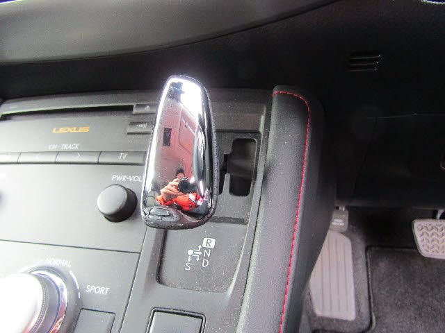 Lexus CT 2013-01 189905-19