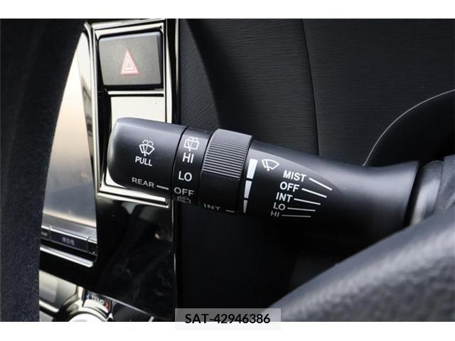 Toyota AQUA 2015-10 232031-13