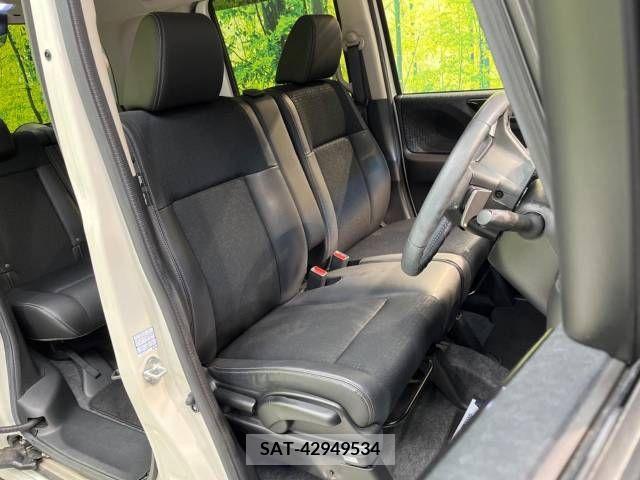 Honda N BOX CUSTOM 2017-05 279244-7