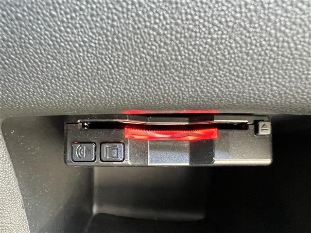 Citroen DS3 2018-06 24227-14