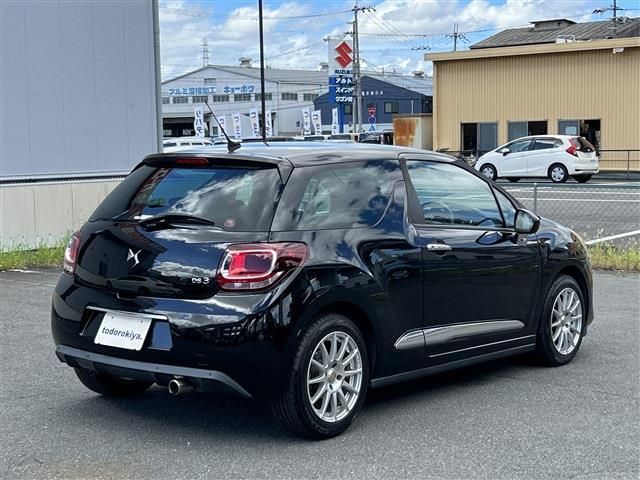 Citroen DS3 2018-06 24227-7