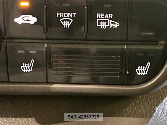 Honda N BOX 2022-10 364671-4