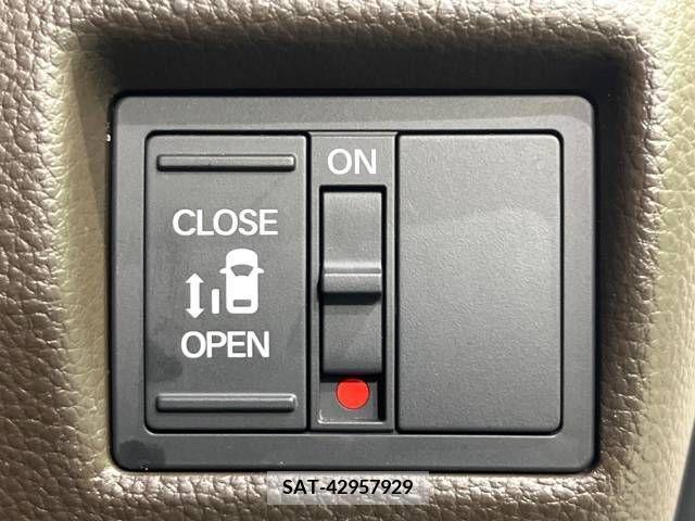 Honda N BOX 2022-10 364671-3