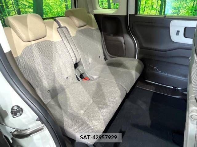 Honda N BOX 2022-10 364671-9