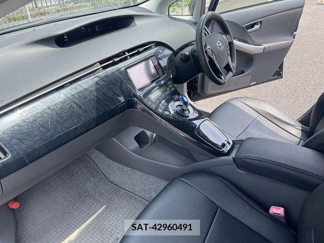 Toyota PRIUS 2010-12 281770-16
