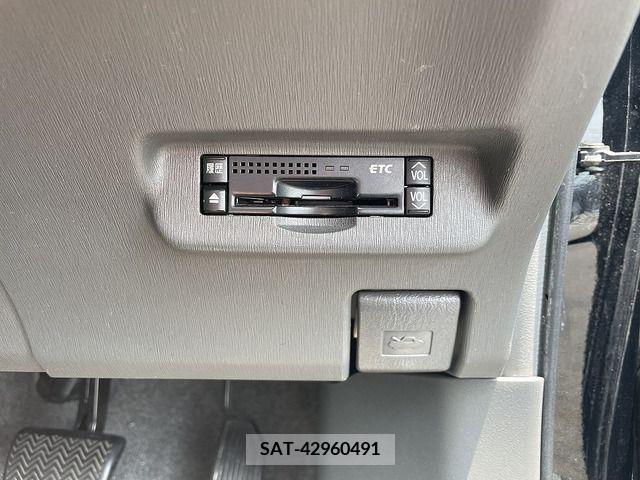 Toyota PRIUS 2010-12 281770-15