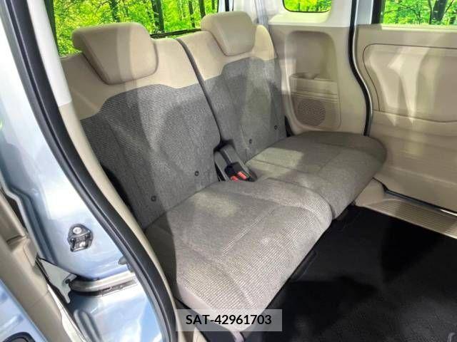 Honda N BOX 2017-12 333868-9