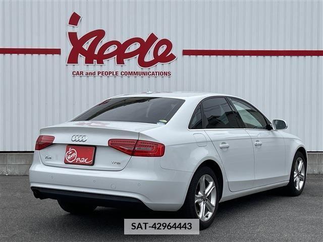 Audi A4 2015-06 382006-2