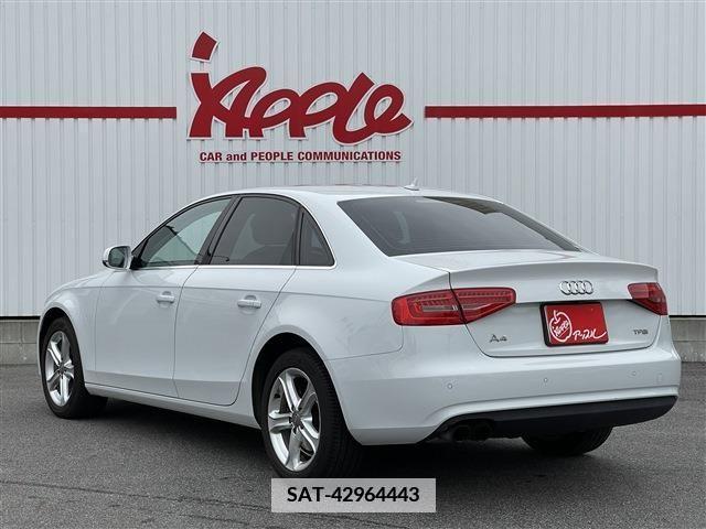 Audi A4 2015-06 382006-1