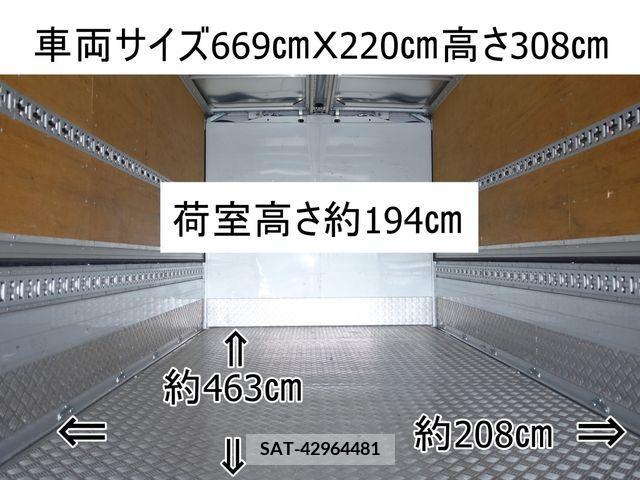 Mitsubishi CANTER 2014-03 216571-1