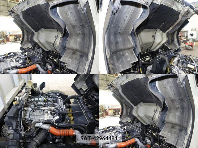 Mitsubishi CANTER 2014-03 216571-13