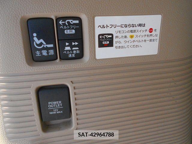 Honda N BOX 2019-05 392547-11