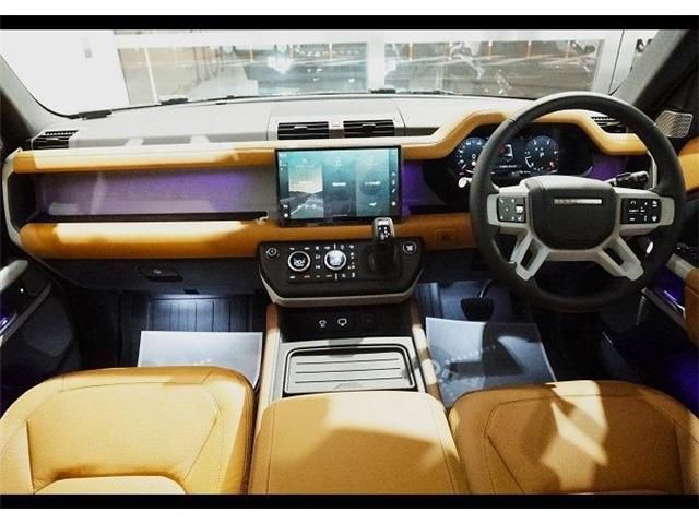 ROVER DEFENDER 2023-04 195506-1