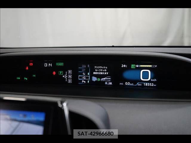 Toyota PRIUS PHV 2017-02 283553-4