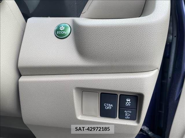 Honda N-WGN 2016-04 338262-12