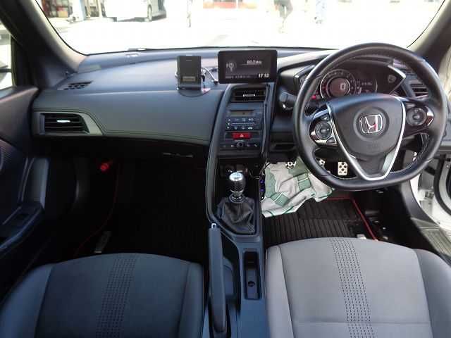 Honda S660 2015-05 8034-1