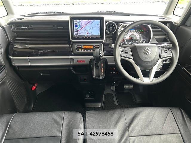 Suzuki SPACIA 2022-09 352728-8