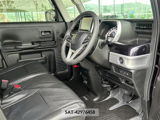 Suzuki SPACIA 2022-09 352728-6