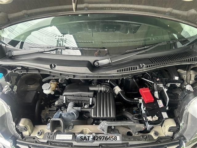 Suzuki SPACIA 2022-09 352728-25