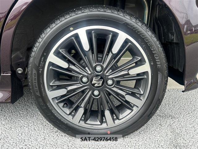 Suzuki SPACIA 2022-09 352728-24