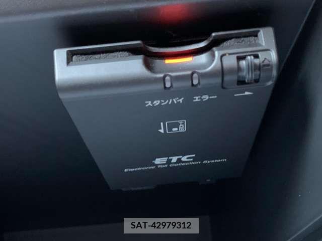 Nissan NOTE 2018-09 379126-19