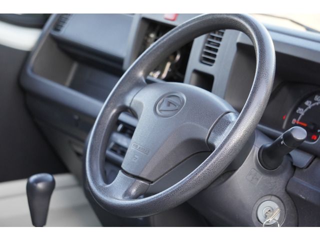 Daihatsu HIJET TRUCK 2014-10 28822-12