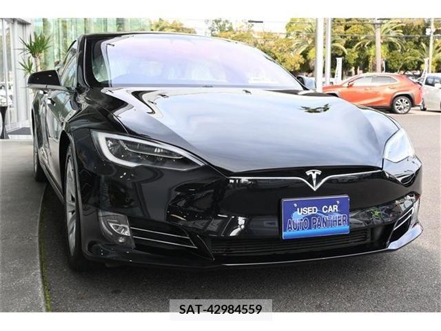 Tesla MODEL S 2018-01 372637-6