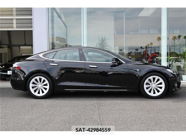 Tesla MODEL S 2018-01 372637-5